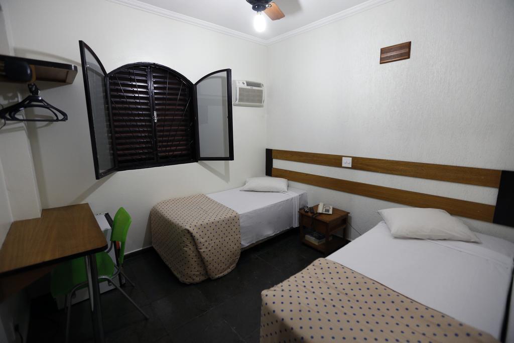 Hotel King Sao Jose do Rio Preto  Rum bild